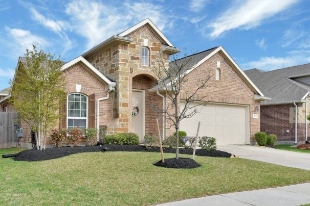 https://EvelynTaibi.NewConstructionHomesForYou.com